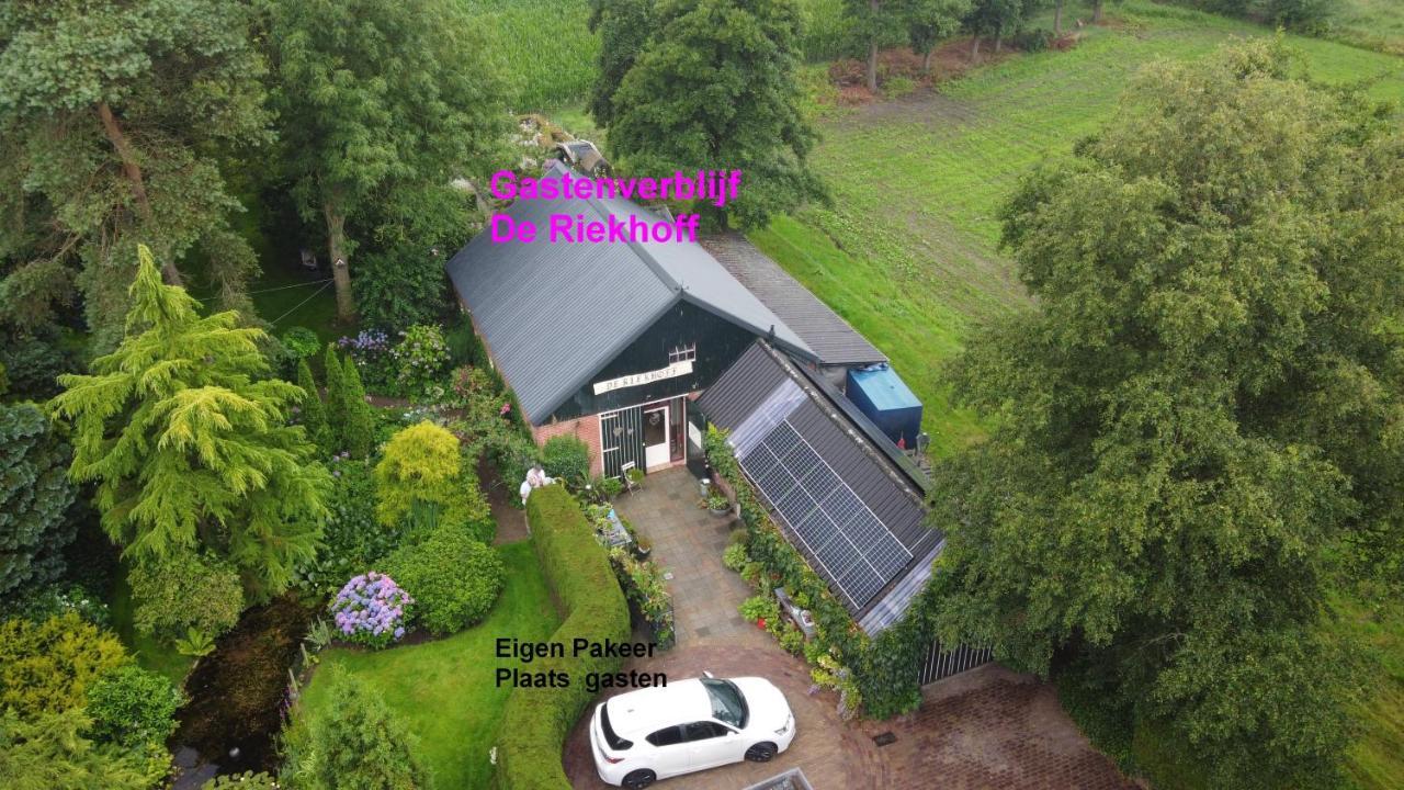 Villa De Riekhoff Een-West Esterno foto