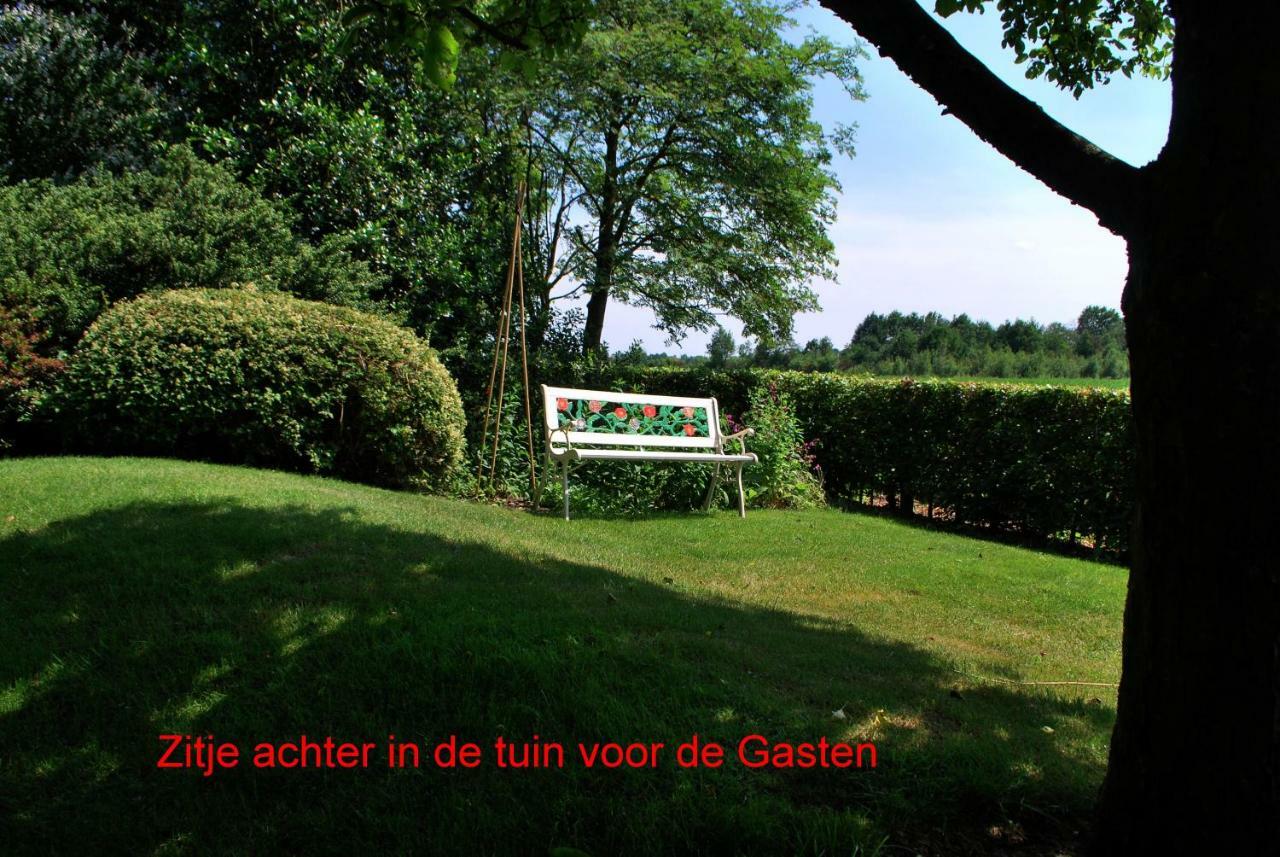 Villa De Riekhoff Een-West Esterno foto